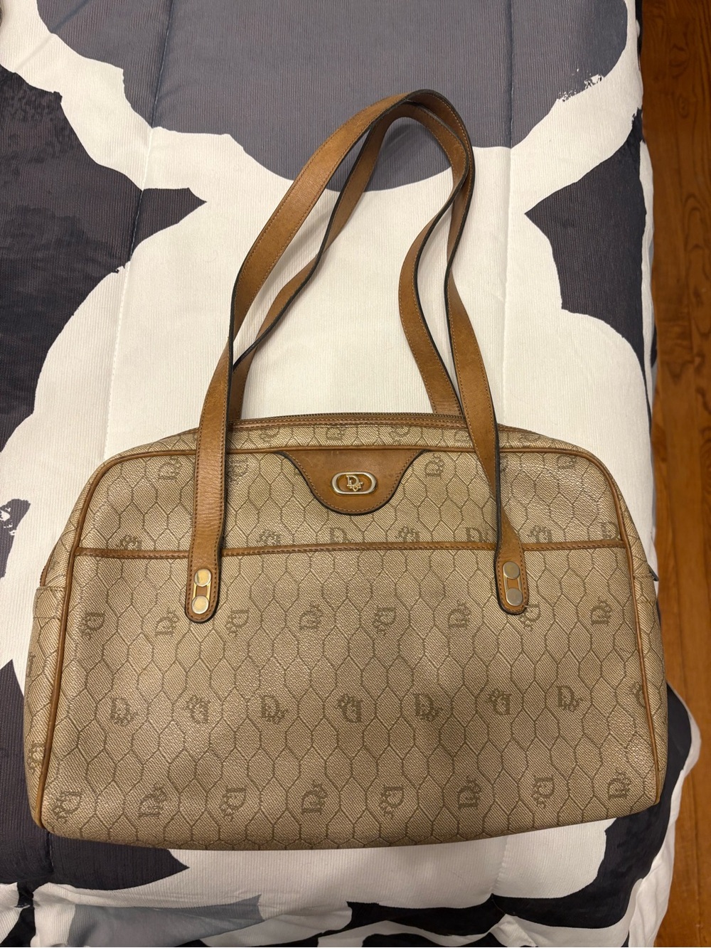 🌟RARE🌟VTG Christian Dior Honeycomb Shoulder BagTan Canvas Leather Marc Bohan Era - Picture 2 of 16